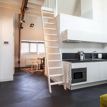Apartman Book &