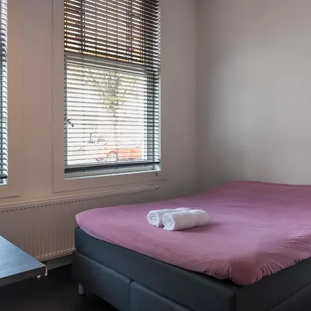 Appartement Book & *